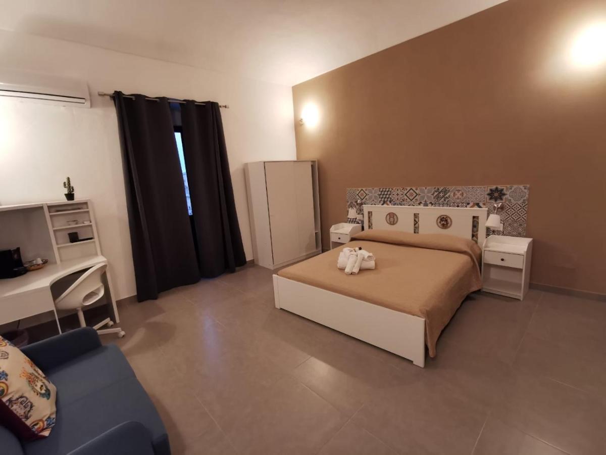 Hercules Suites Noto Exterior foto